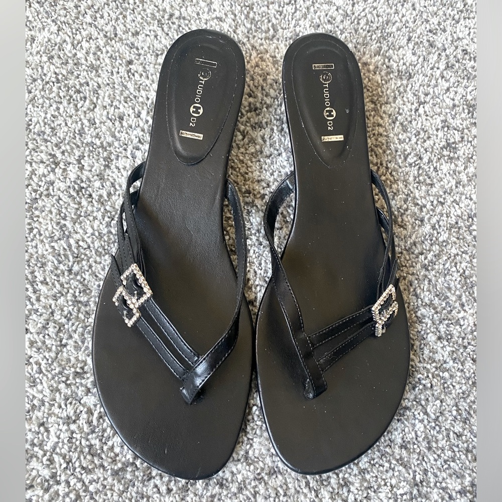 Studio HD2 brand. Size 11. Black